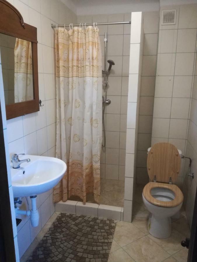 Agroturystyka Leszczynowy Dworek Ponikwa  Dış mekan fotoğraf